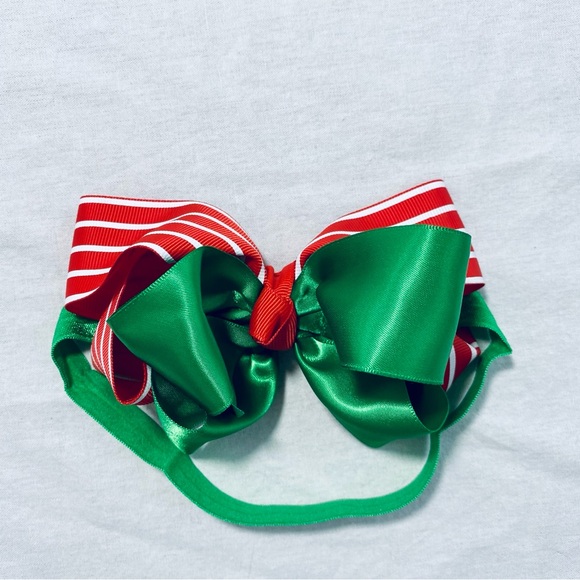 Okie Dokie Christmas Headband & rattle Socks
Baby Girls 2-pc - Picture 13 of 15